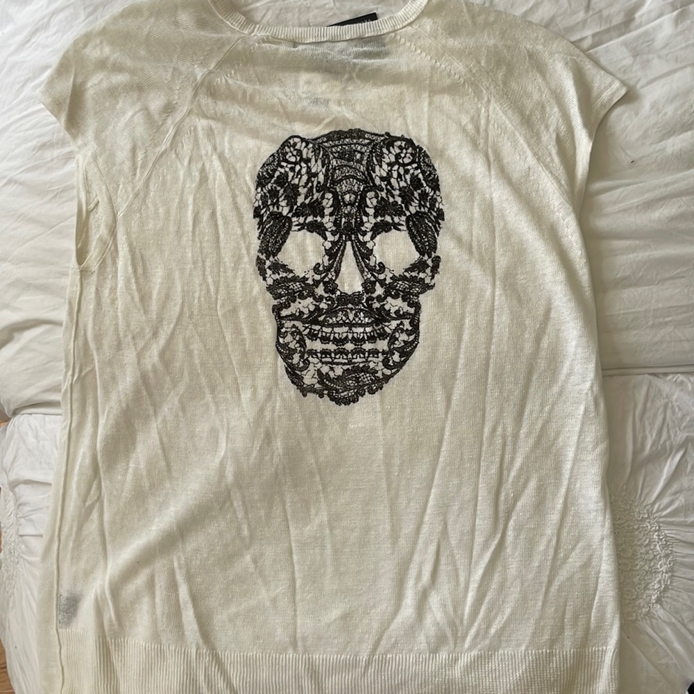 NWT Skull cashmere short sleeve sweater